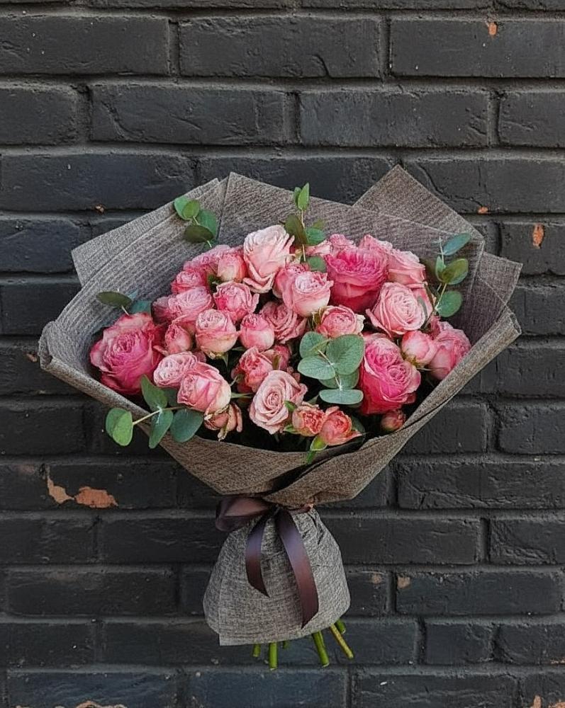 Букет цветов из: Розы в Алтуде