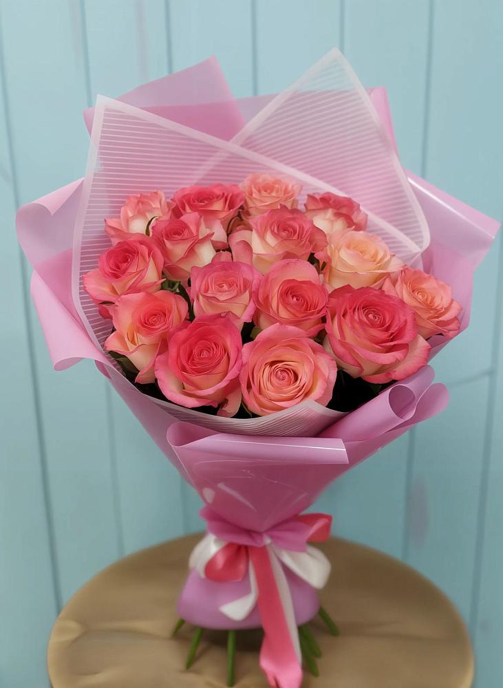 Букет 15 Розовых роз Равель в Алтуде