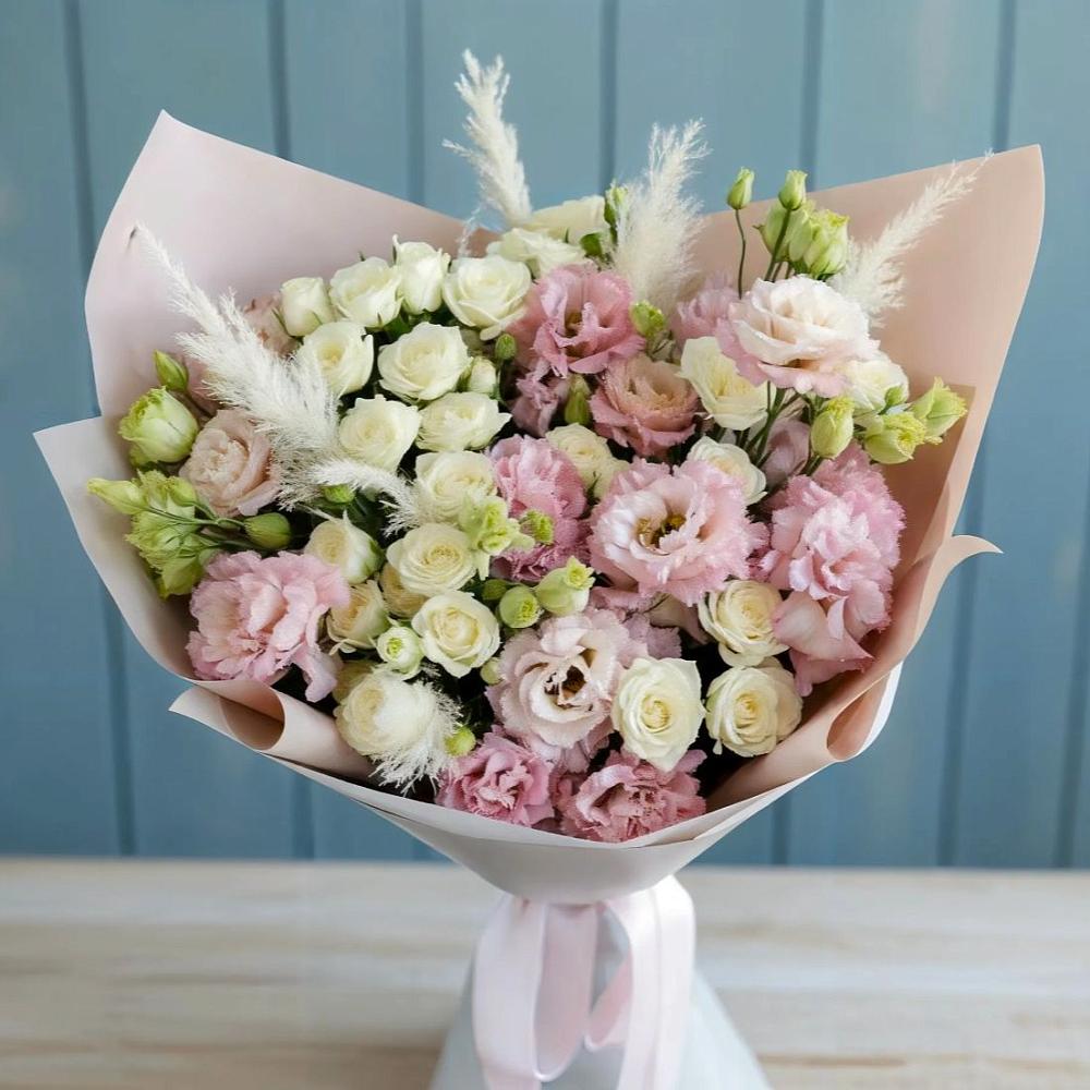 Букет цветов из: Альстромерии и Розы в Алтуде