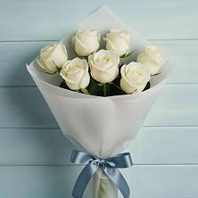 Букет 7 Белых роз Эдлесс Лав в Алтуде