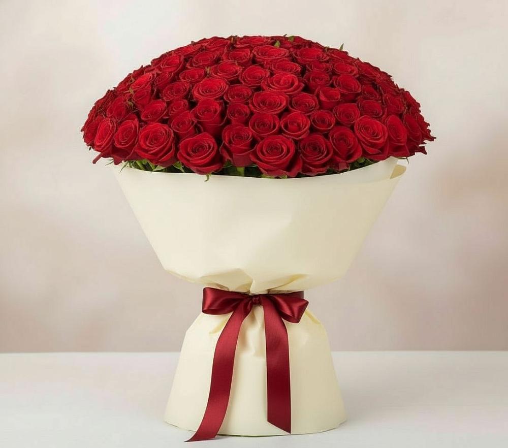 Букет 101 Красная роза Милано в Алтуде