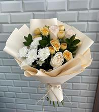 Букет цветов из:  Розы и Хризантемы в Алтуде