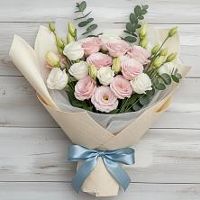 Букет цветов из:  Лизиантусы в Алтуде