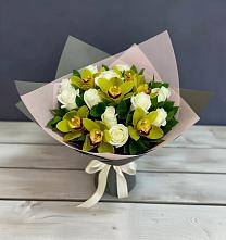 Букет цветов из:  Орхидеи и Розы в Алтуде