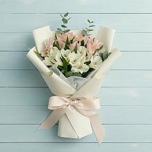 Букет цветов из:  Альстромерии #REPLACE_PRED# Алтуде