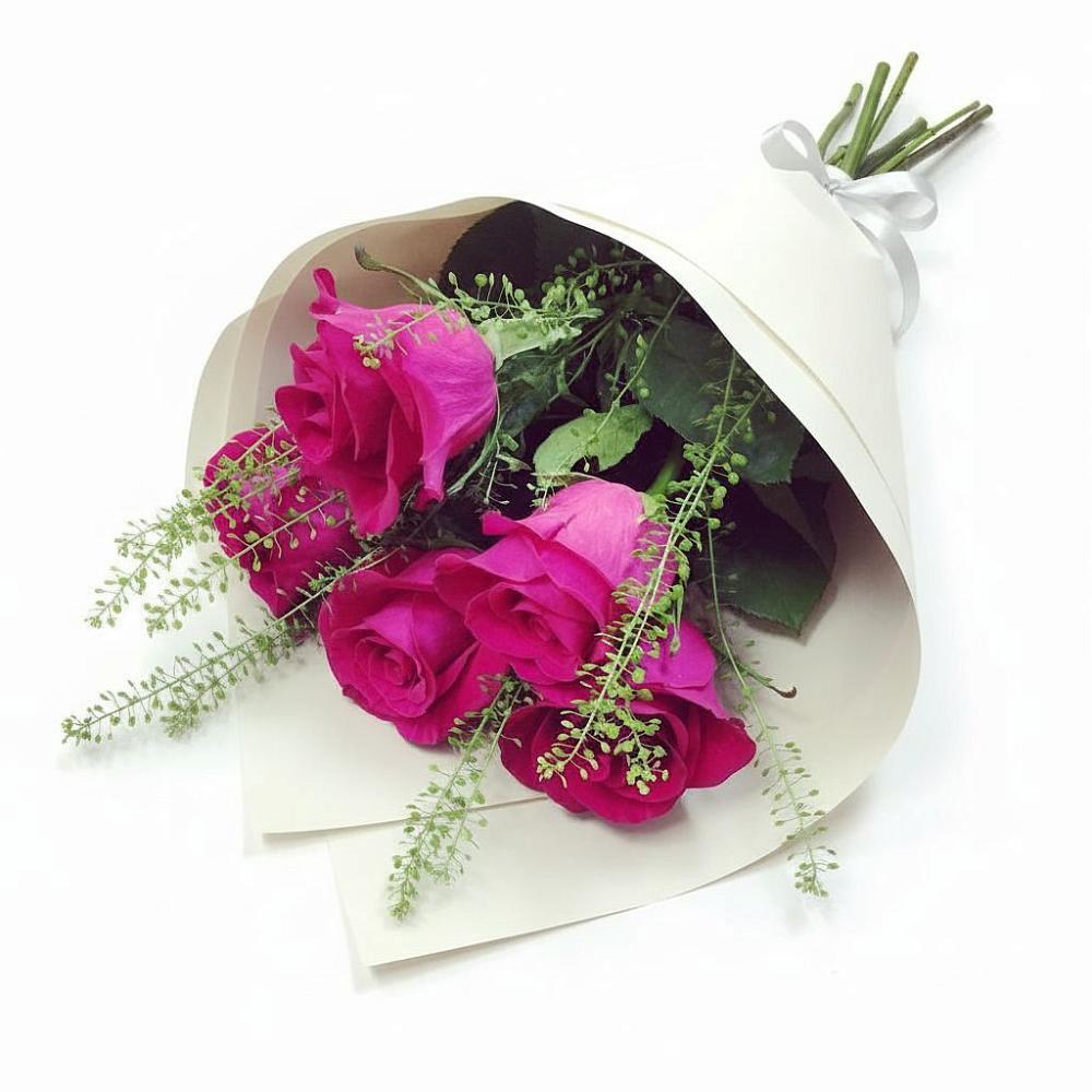 Букет цветов из: Розы в Алтуде