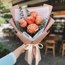 Букет цветов из:  Розы в Алтуде