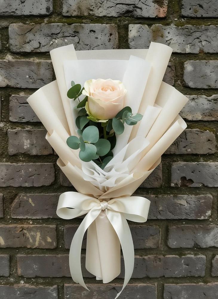 Букет цветов из: Розы в Алтуде