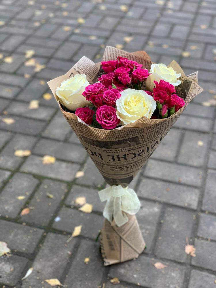 Букет цветов из: Розы в Алтуде