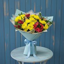 Букет цветов из:  Альстромерии и Хризантемы в Алтуде